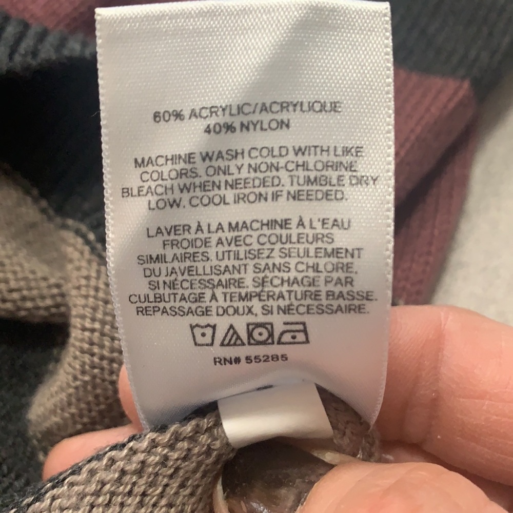 Express Sweater - Picture 4 of 12